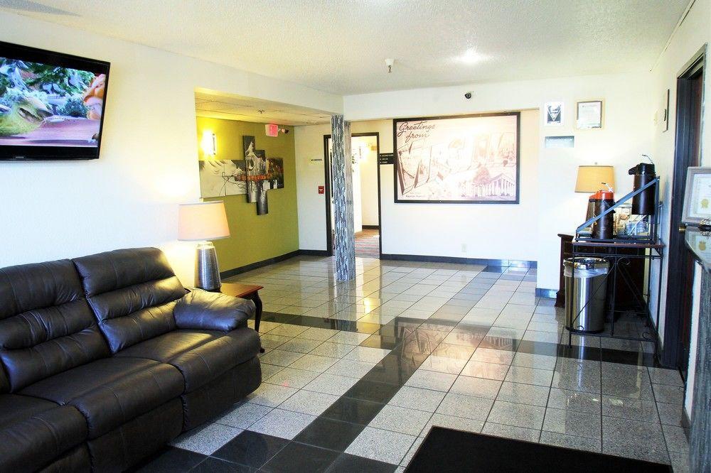 Super 8 By Wyndham South Boston Va Motel Exterior foto